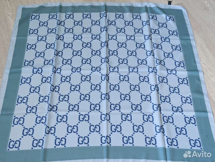 Платок голубой ментол Gucci шелковый 7 цветов