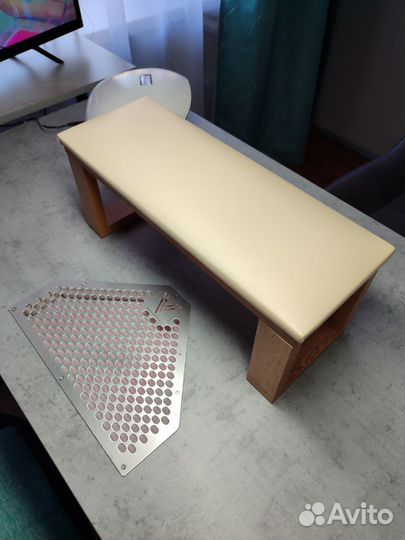 Подставка для рук маникюрная