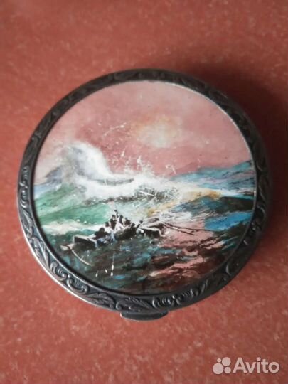 Пудреница СССР