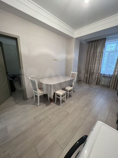 2-к. квартира, 62 м², 7/13 эт.