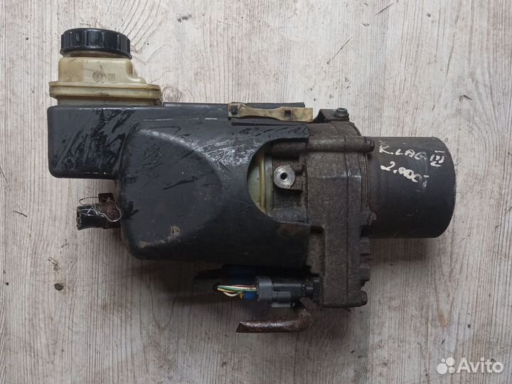 Эгур Renault Laguna 3, без пробега по РФ