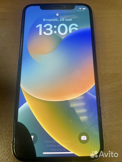 iPhone X, 64 ГБ