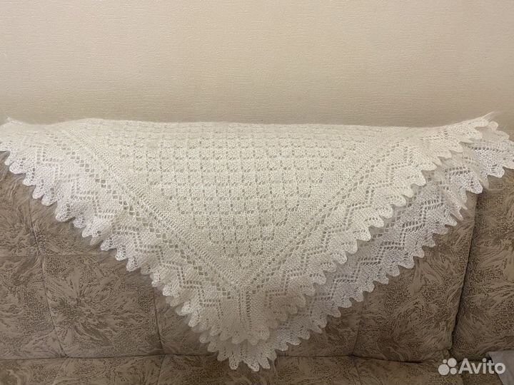 Оренбургский пуховый платок новый