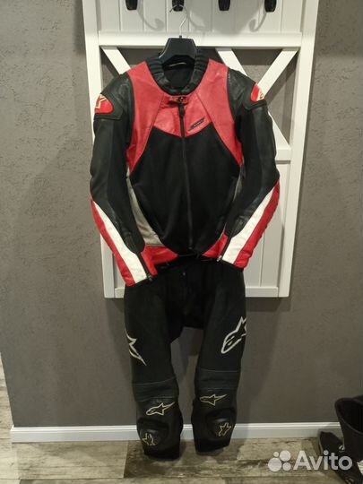 Мотоэкипировка мужская и мотоботы