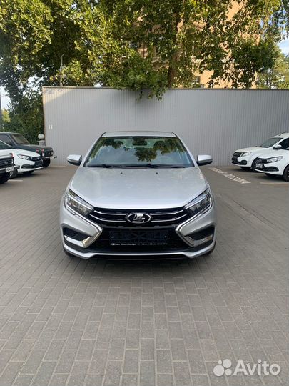 LADA Vesta 1.8 CVT, 2024