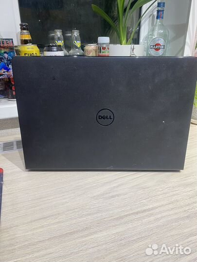 Ноутбук Dell inspiron 15