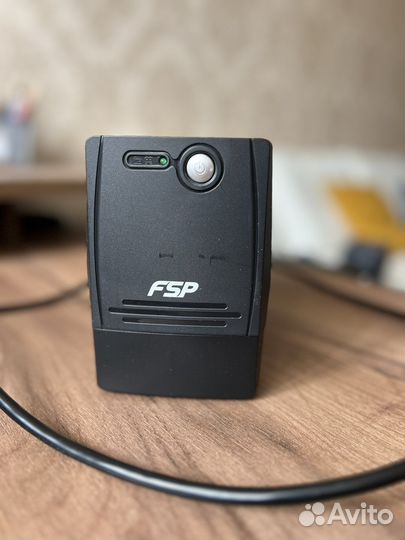 Источник бесперебойного питания