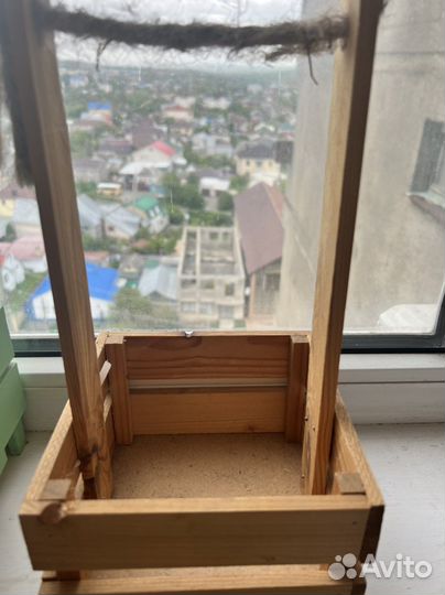 Деревянные ящики для цветов, кашпо