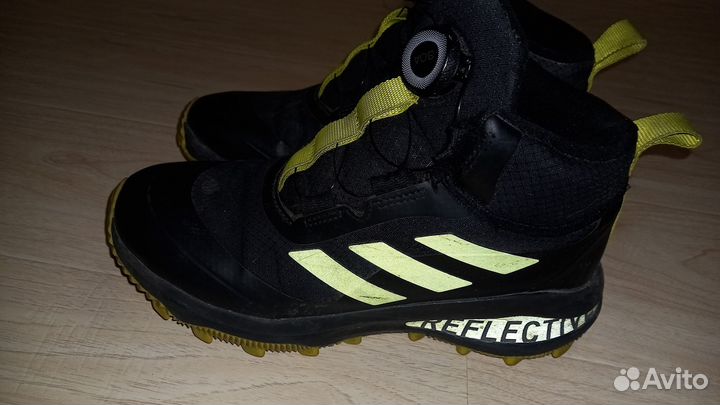 Зимние ботинки adidas