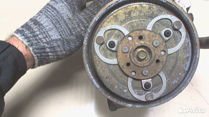 Компрессор кондиционера Nissan Almera N15, 1999