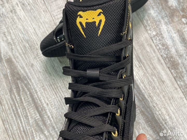 Боксерки venum