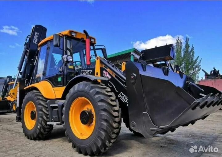 Машинист экскаватора погрузчика MST-542(оператор)