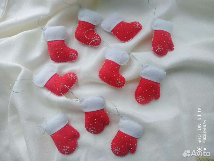 Игрушки на ёлку из фетра