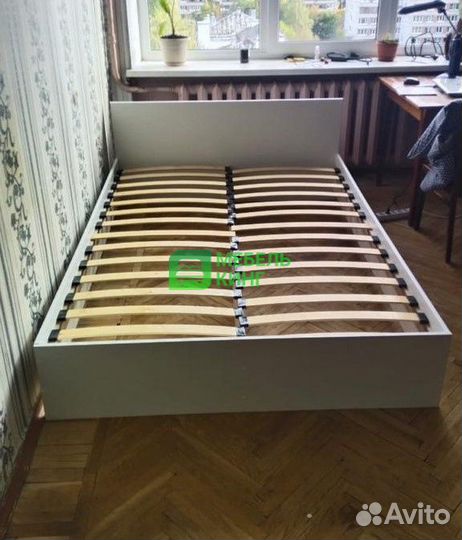 Кровать двуспальная 160х200