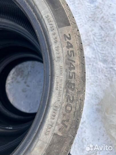 Continental MaxContact MC6 245/45 R20