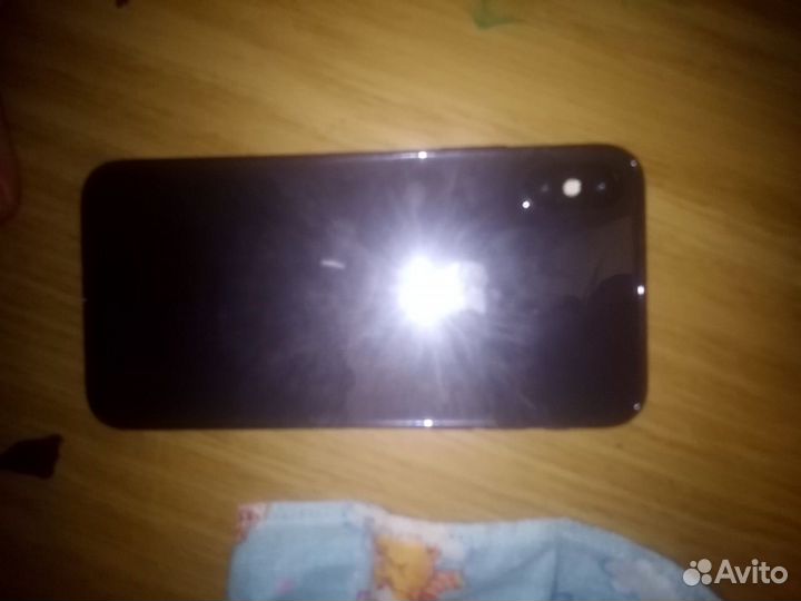 iPhone X, 64 ГБ