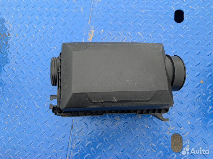 Корпус воздушного фильтра Hyundai Solaris 2