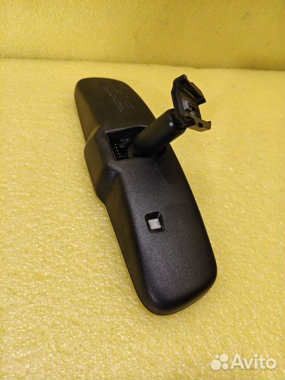 Nissan зеркало с датчиком в салон