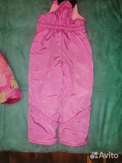 Демисезонный костюм на девочку 98-104