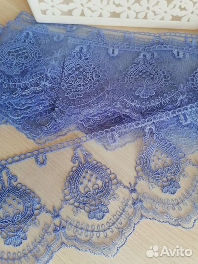 Кружево на сетке, 10 см, 4 метра