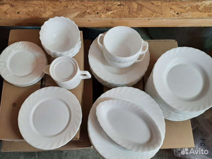 Набор столовой посуды