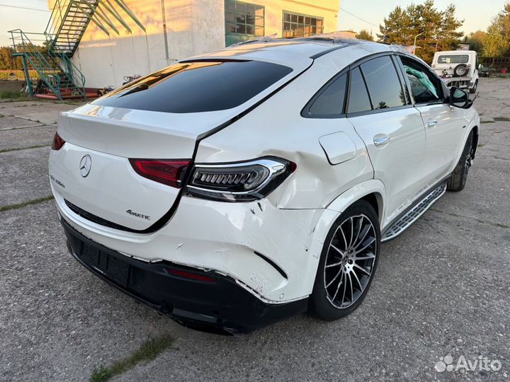 В разборе Mercedes-Benz GLE C167