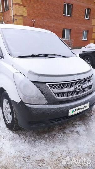 Hyundai Grand Starex 2.5 AT, 2011, 240 000 км