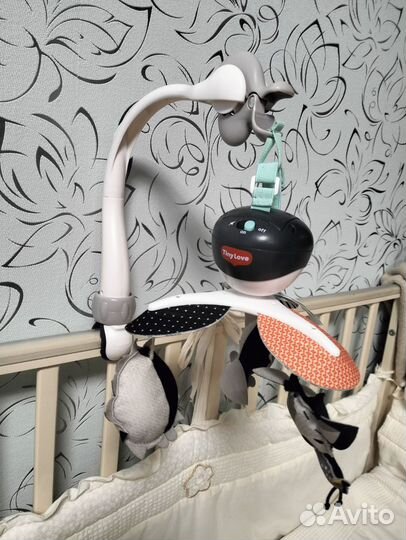 Детская мобиль на кроватку