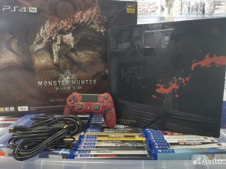 Sony PS4 limited edition Master Hunter