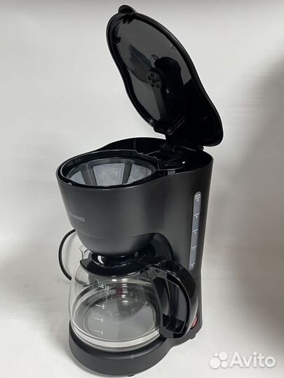 Новая кофеварка Starwind (26087/88)