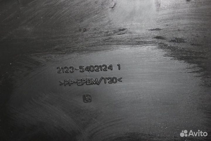 Обшивка стойки для Chevrolet Niva 2002-2009 г