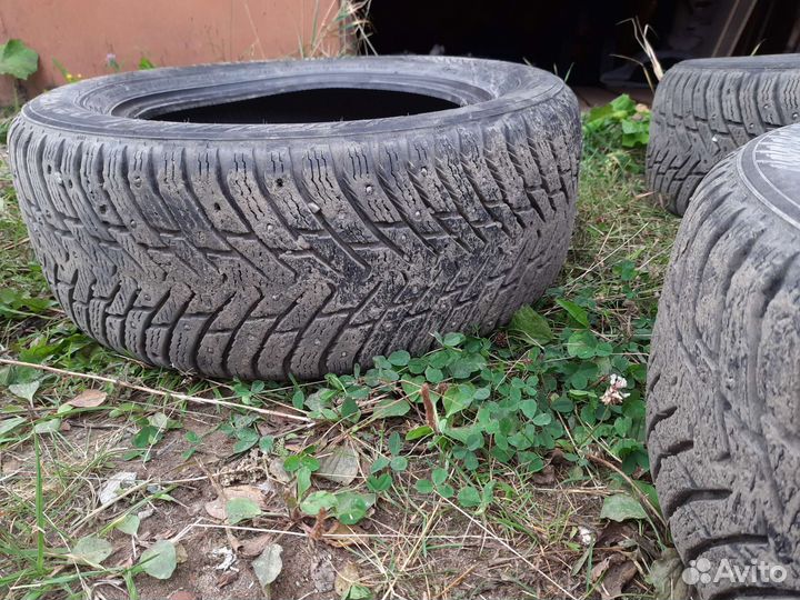 Nokian Tyres Hakkapeliitta 8 225/55 R16