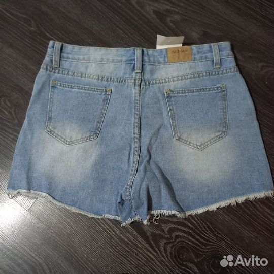 Шорты джинсовые