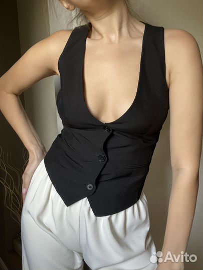 Жилетка костюмная