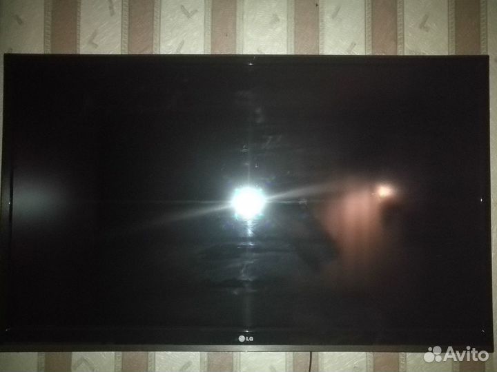 Телевизор TV LG42 LS570T