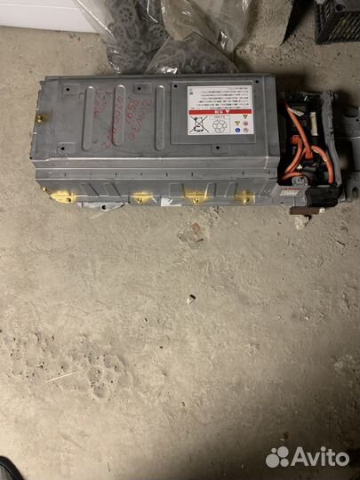 Продам батарею на приус лексус литиевая