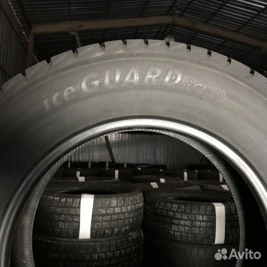 Yokohama Ice Guard IG30 205/55 R16