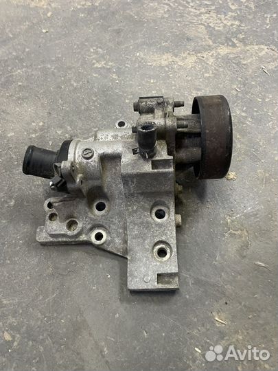 Насос водяной(помпа) на Nissan x-trail т-31