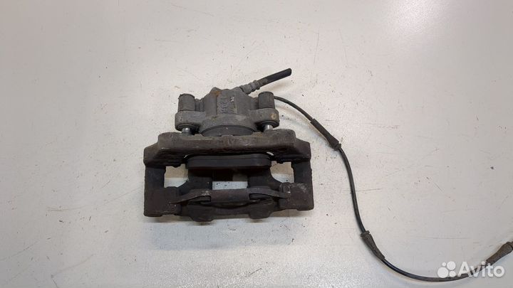 Суппорт левый передний BMW 3 F30