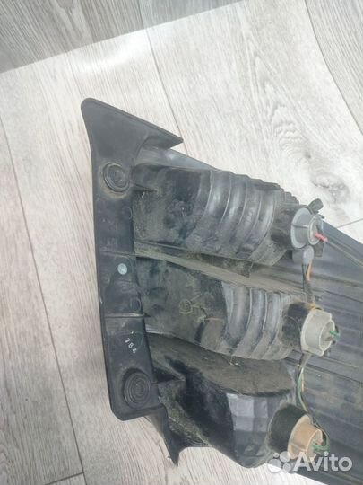 Фонарь задний правый Suzuki SX4, I (Classic) 2008