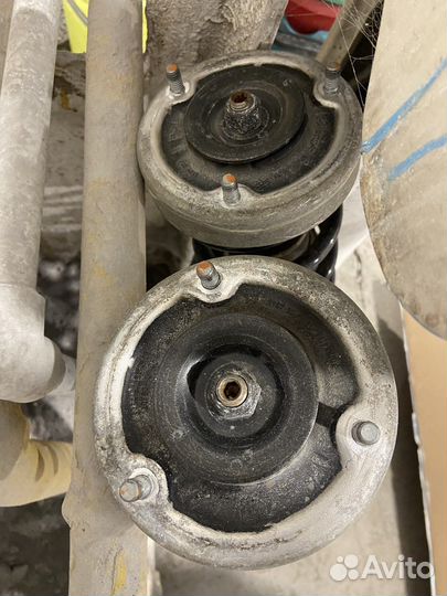 Задние амортизаторы оригинал бмв е60