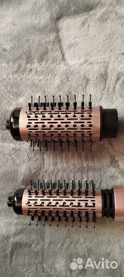 Фен-щетка вращающаяся новая