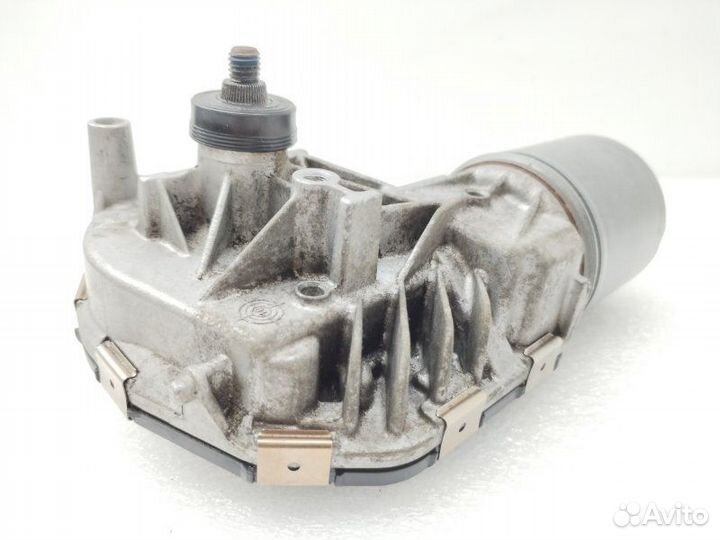 Моторчик стеклоочистителя передний Bmw 5-Series