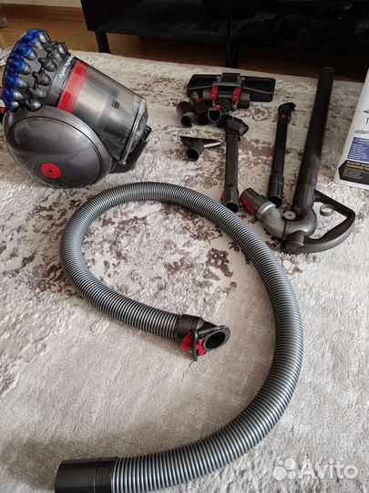 Пылесос Dyson big ball