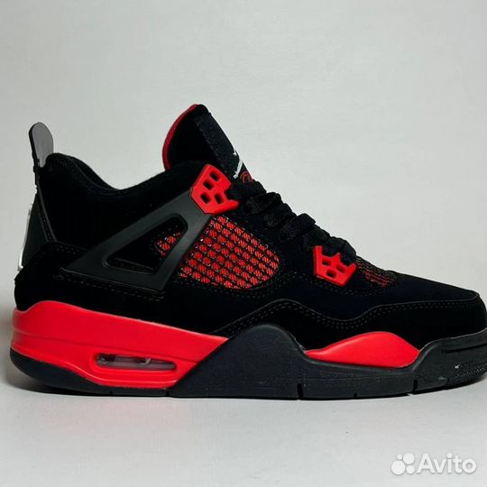 Nike Air Jordan 4 Retro 