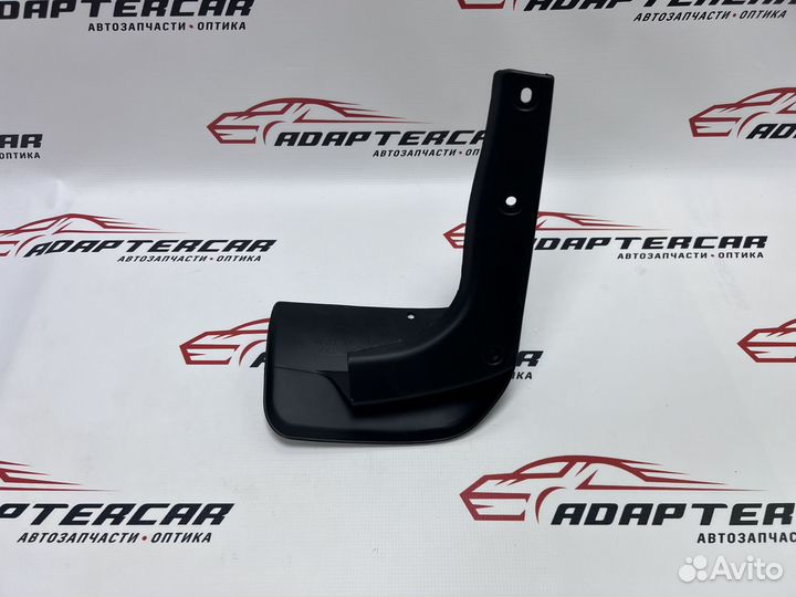 Брызговик задний левый Lexus RX300/330/350/400H 20