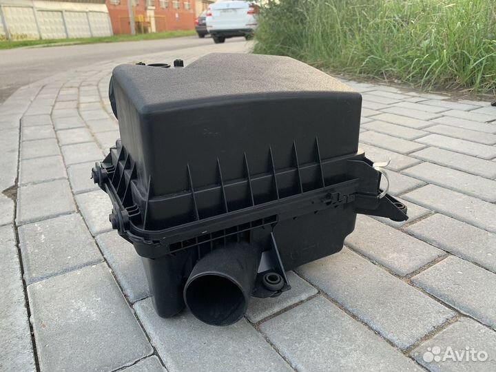 Корпус воздушного фильтра Nissan Murano Z51