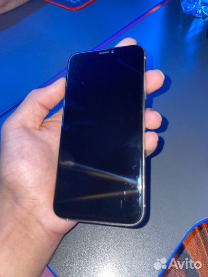 iPhone Xs, 256 ГБ