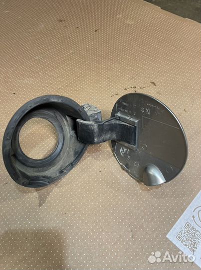 Лючок бензобака Ситроен С4