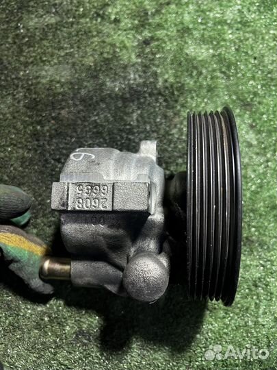 Насос гура Renault Laguna 1 K4M 1.6